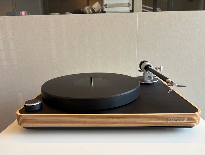 Clearaudio /  / Turntables / Tonearms